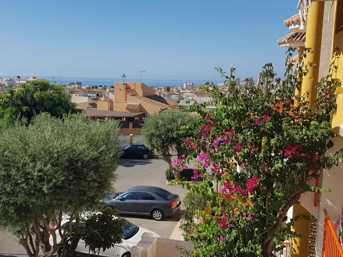 Sunny Apartament Near La Mata Beach トレビエハ エクステリア 写真
